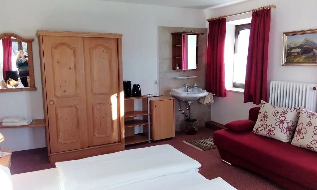 Hotel Pension Lindenhof Prien Gasthof